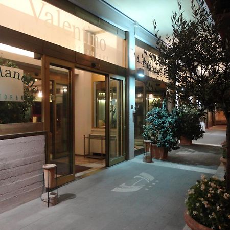 Hotel Valentino Terni Zewnętrze zdjęcie