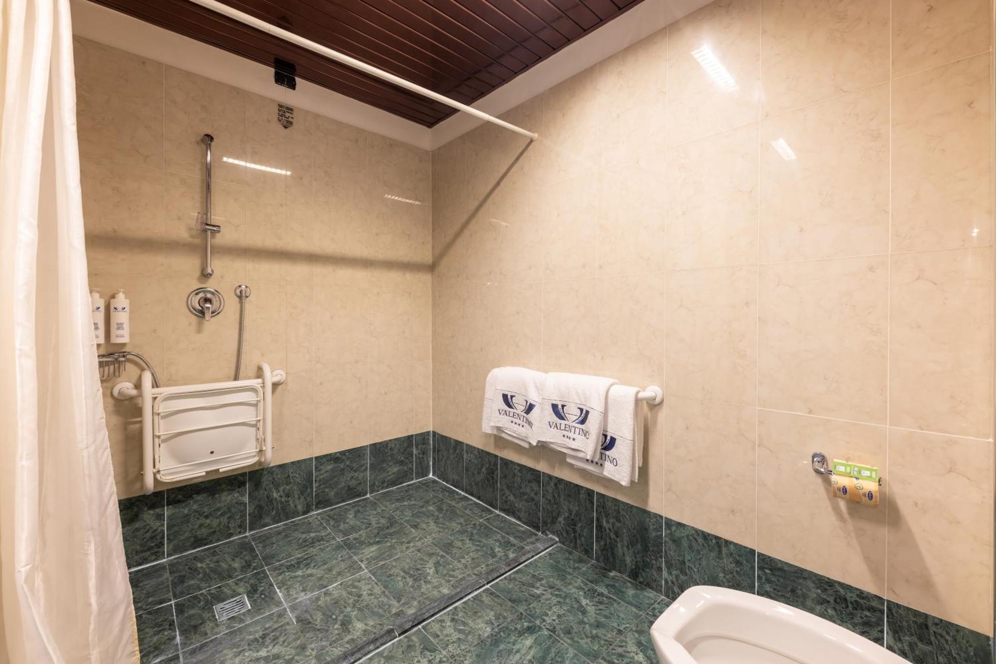 Hotel Valentino Terni Zewnętrze zdjęcie