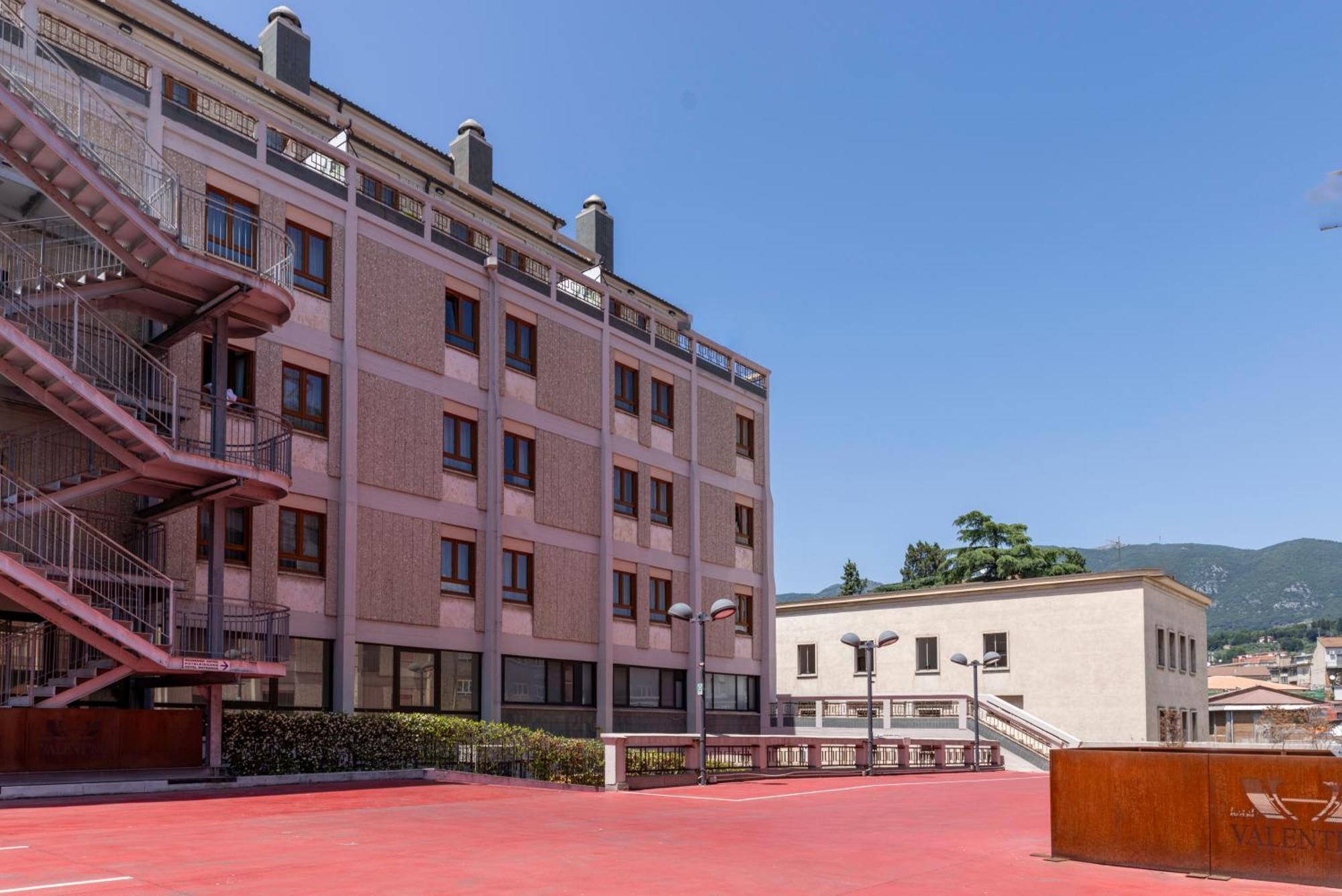 Hotel Valentino Terni Zewnętrze zdjęcie